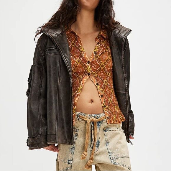 NWOT Free People Caught a Feeling Button Down Long Sleeves S Slim Fit Smocked - Picture 1 of 15